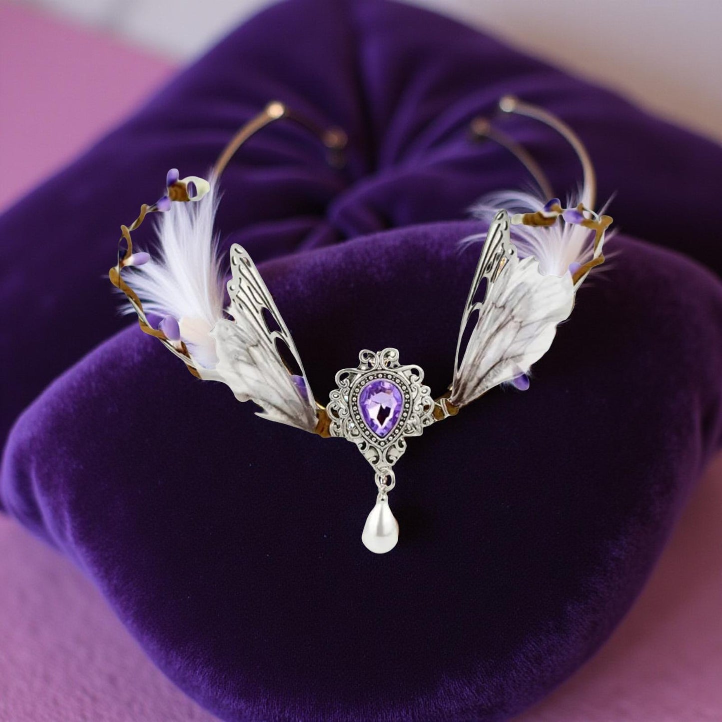 CROWNS & TIARAS