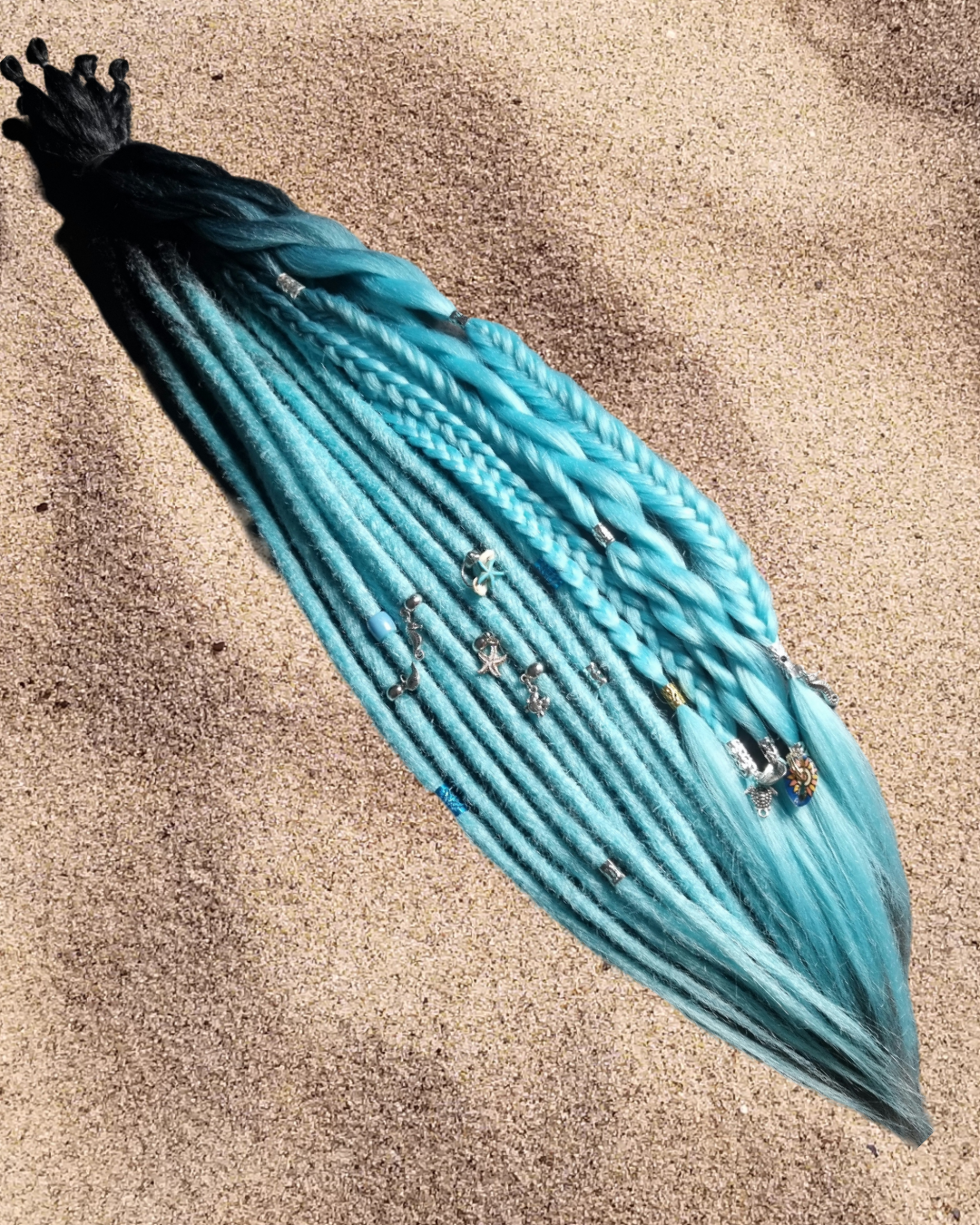 CLIP-IN DREADLOCK & HAIR EXTENSIONS